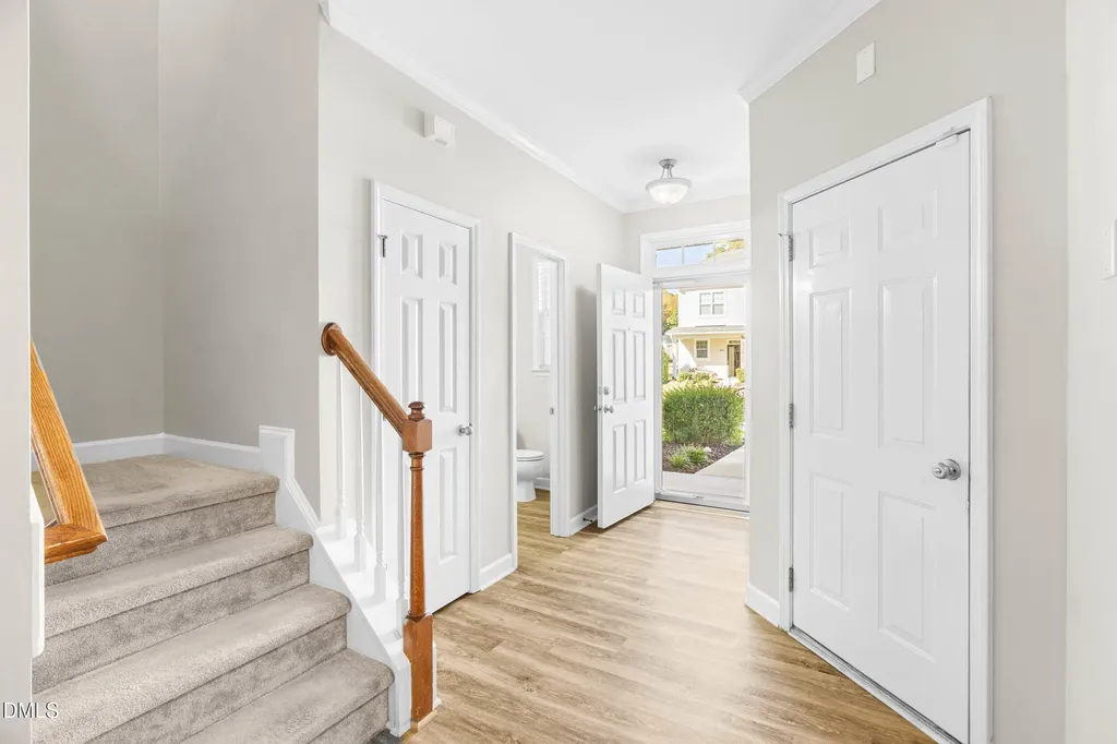 2522 Spring Oaks Way Raleigh NC 27614