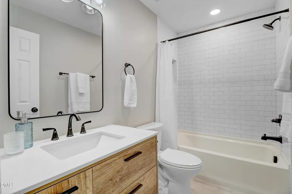 1609 Falls Court Raleigh NC 27615