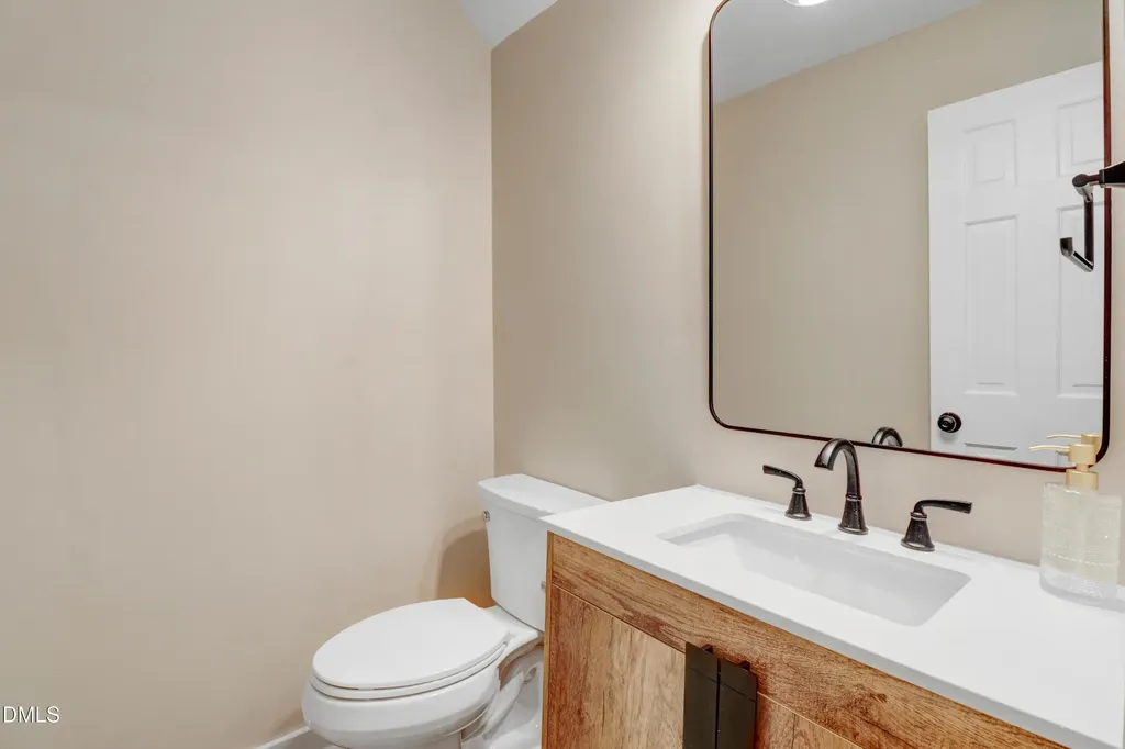 1609 Falls Court Raleigh NC 27615