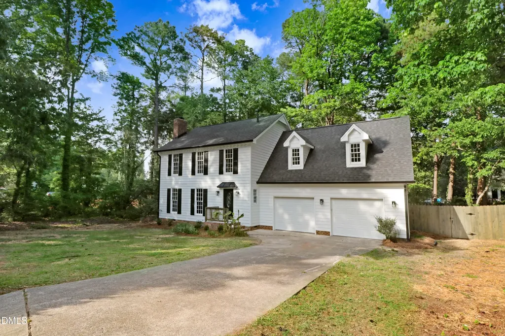 1609 Falls Court Raleigh NC 27615