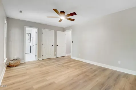 1609 Falls Court Raleigh NC 27615