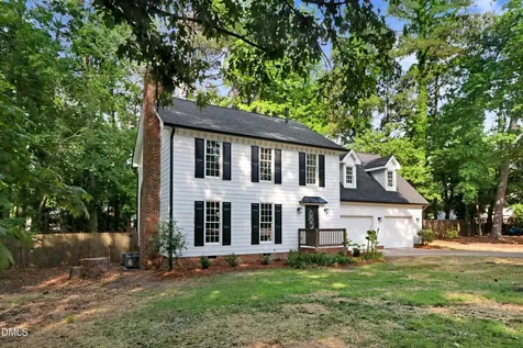 1609 Falls Court Raleigh NC 27615
