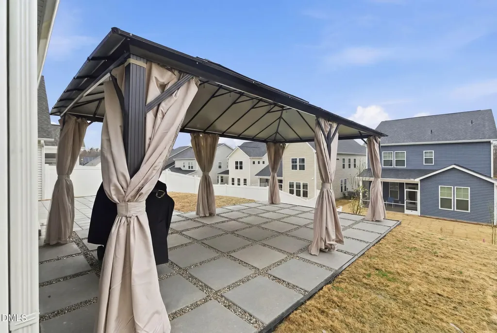131 White Oak Garden Way Garner NC 27529