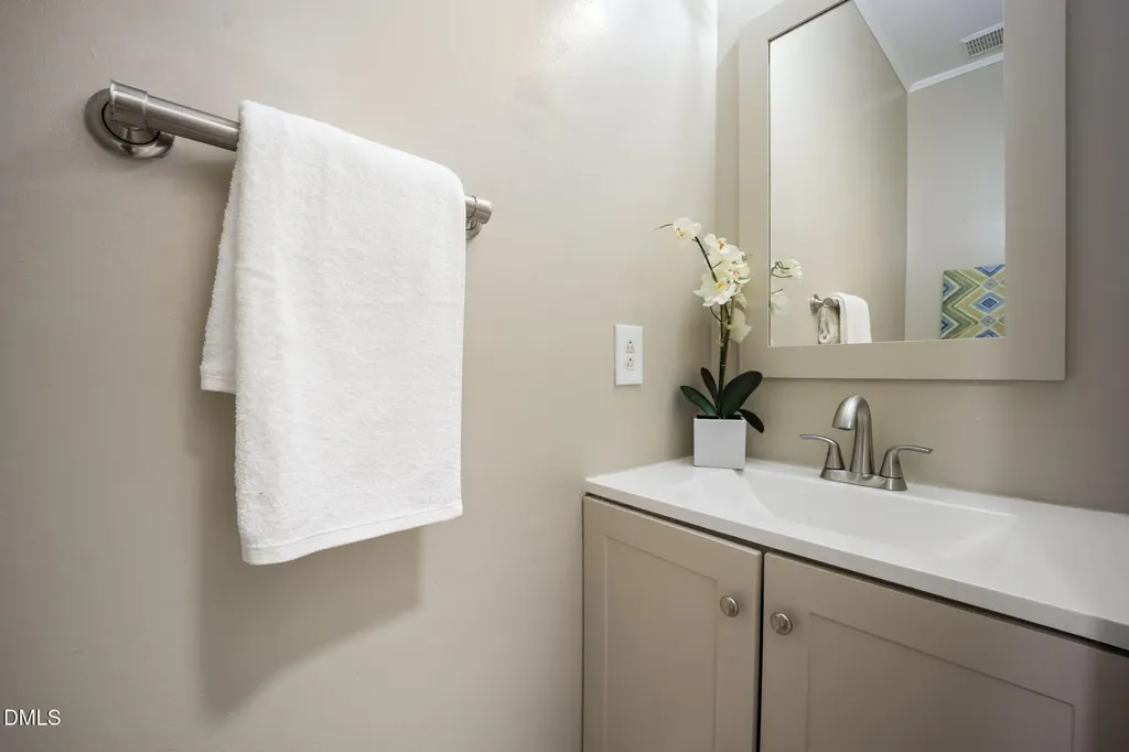4705 Royal Troon Drive Raleigh NC 27604