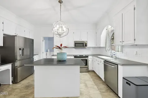 8705 Chatterleigh Circle Raleigh NC 27615