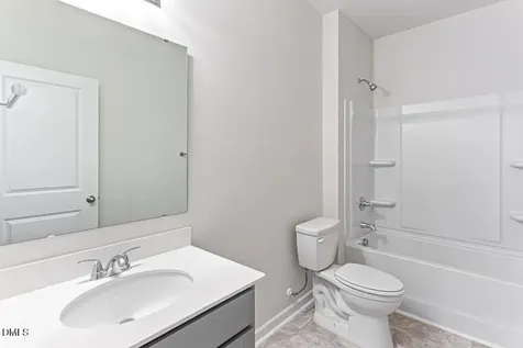 2203 Nahunta Road Pikeville NC 27863