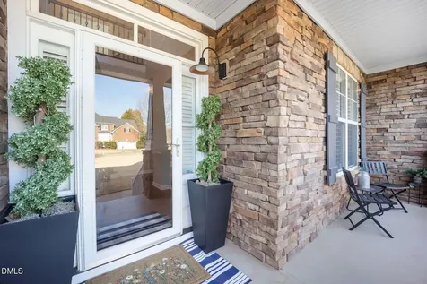 5516 Colonial Oaks Drive Apex NC 27539