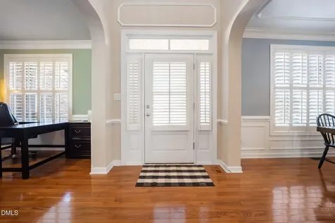 5516 Colonial Oaks Drive Apex NC 27539