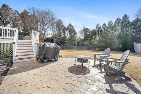 5516 Colonial Oaks Drive Apex NC 27539