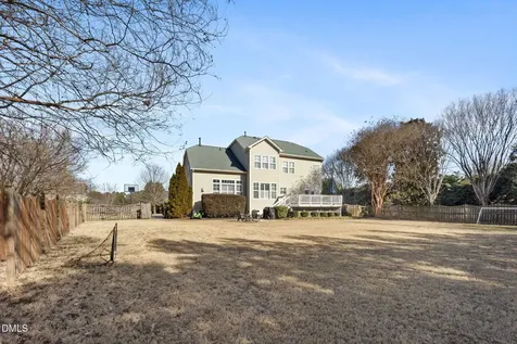 5516 Colonial Oaks Drive Apex NC 27539