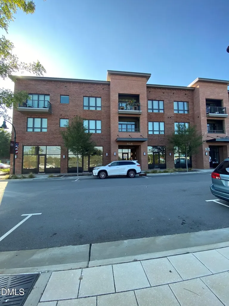 414 S White Street Wake Forest NC 27587