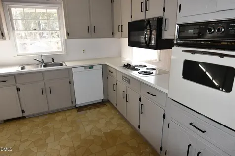 206 Edgewood Drive Louisburg NC 27549