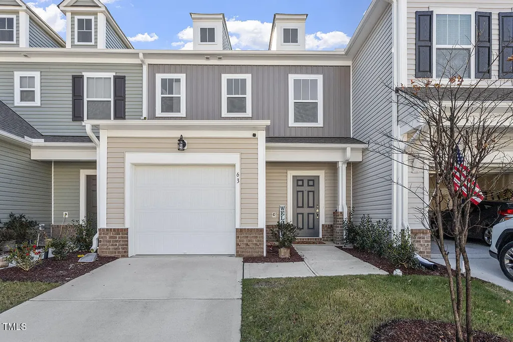 63 Pale Moss Drive Clayton NC 27527