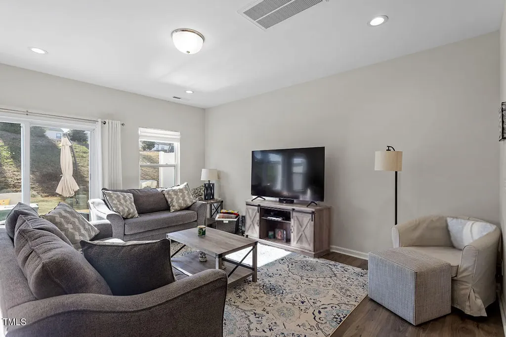 63 Pale Moss Drive Clayton NC 27527