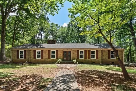 513 W Glendale Street Siler City NC 27344