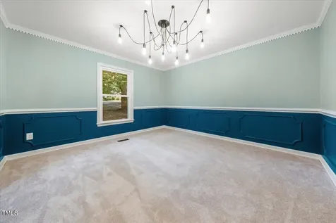 513 W Glendale Street Siler City NC 27344