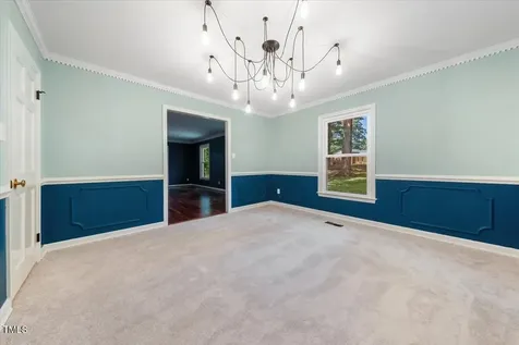 513 W Glendale Street Siler City NC 27344
