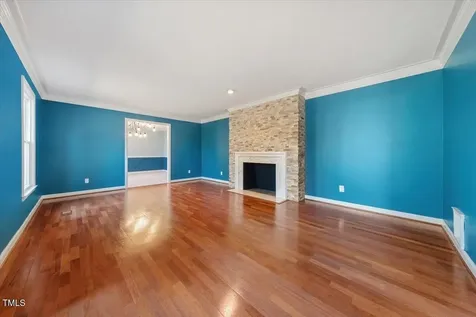 513 W Glendale Street Siler City NC 27344