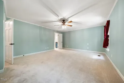 513 W Glendale Street Siler City NC 27344