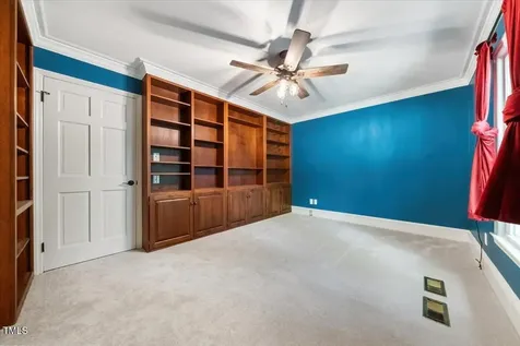 513 W Glendale Street Siler City NC 27344