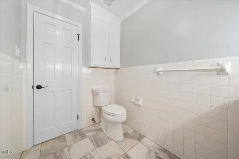 513 W Glendale Street Siler City NC 27344