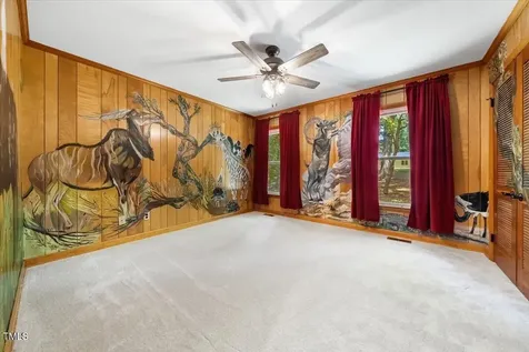 513 W Glendale Street Siler City NC 27344