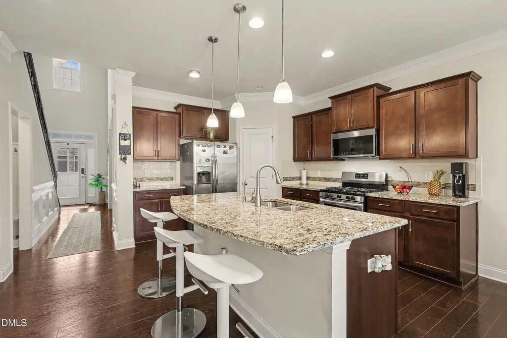 7471 Randshire Way Raleigh NC 27616