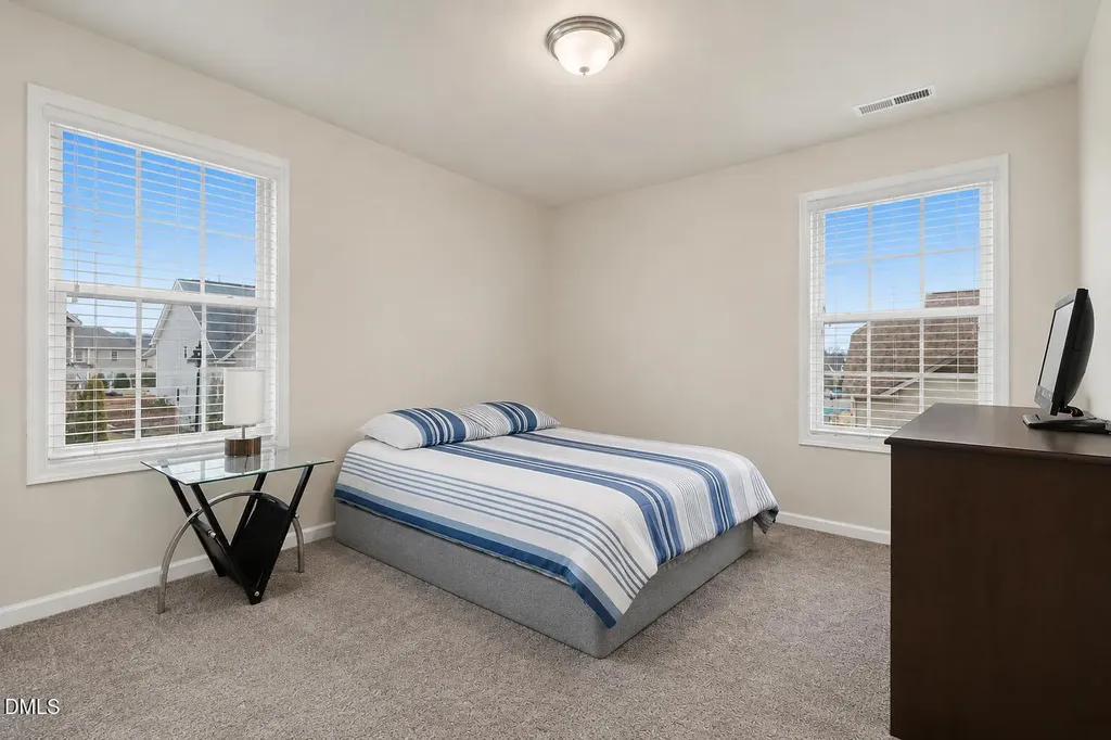 7471 Randshire Way Raleigh NC 27616