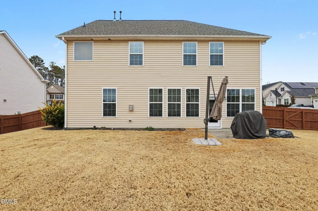 7471 Randshire Way Raleigh NC 27616