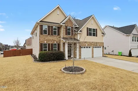 7471 Randshire Way Raleigh NC 27616