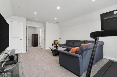 7471 Randshire Way Raleigh NC 27616