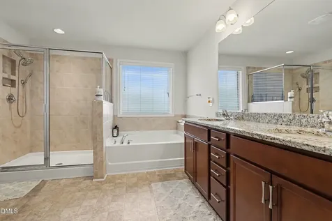 7471 Randshire Way Raleigh NC 27616