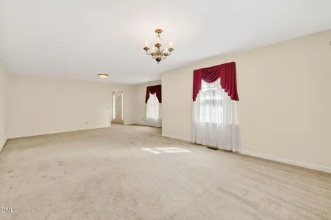 808 Chestnut Drive Smithfield NC 27577
