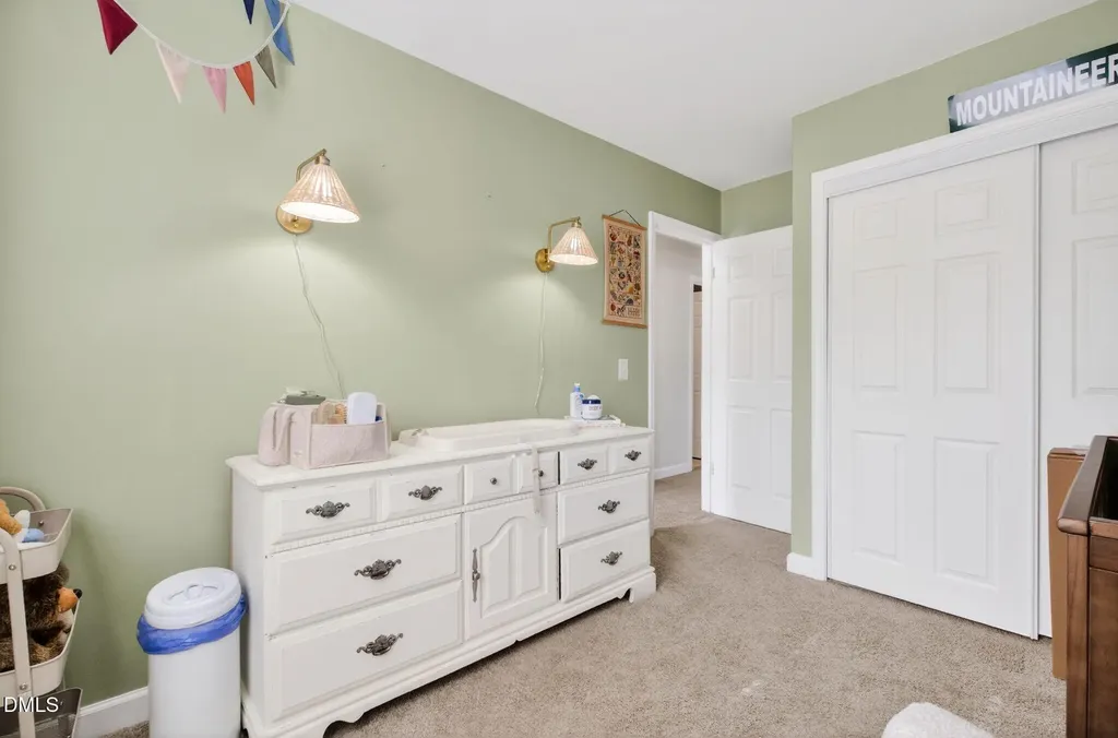 2708 Plainsfield Circle Raleigh NC 27610