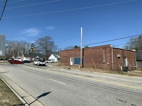 1209 S Main Street Lillington NC 27546