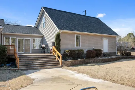 120 Mockingbird Lane Spring Lake NC 28390