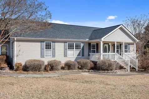 120 Mockingbird Lane Spring Lake NC 28390