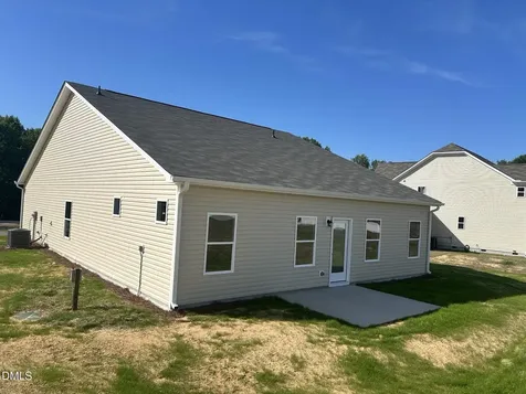291 White Azalea Way Benson NC 27504