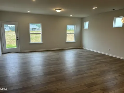 291 White Azalea Way Benson NC 27504