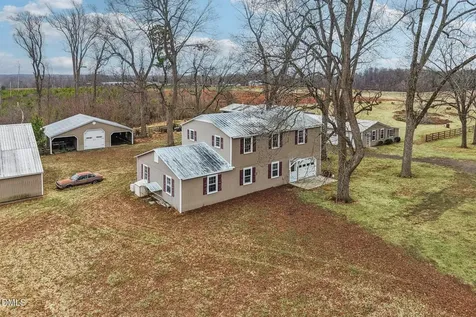 11741 Nc Highway 150 Reidsville NC 27320
