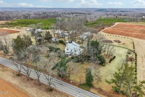 11741 Nc Highway 150 Reidsville NC 27320