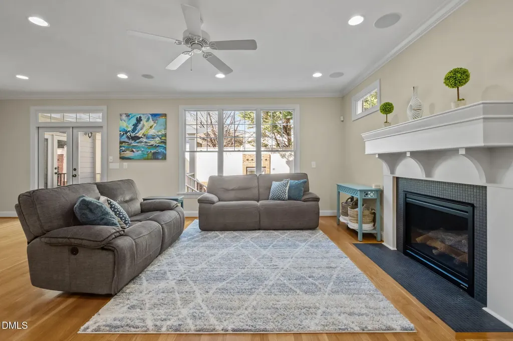 302 Jewell Drive Chapel Hill NC 27516