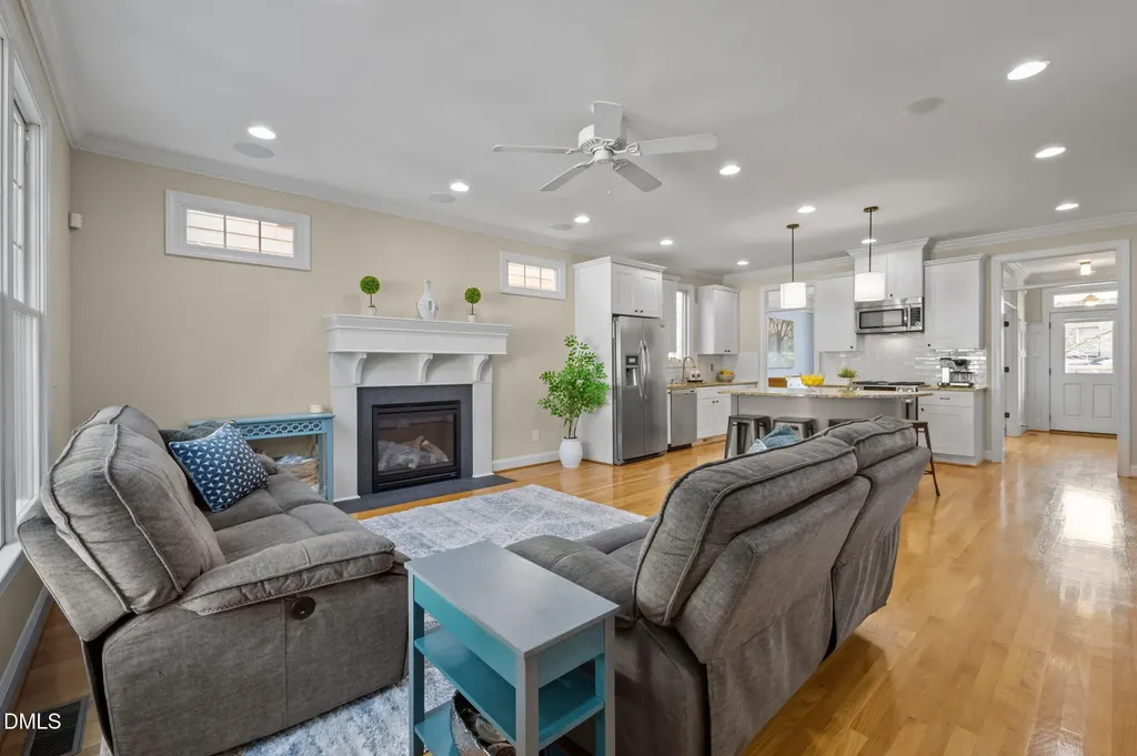 302 Jewell Drive Chapel Hill NC 27516