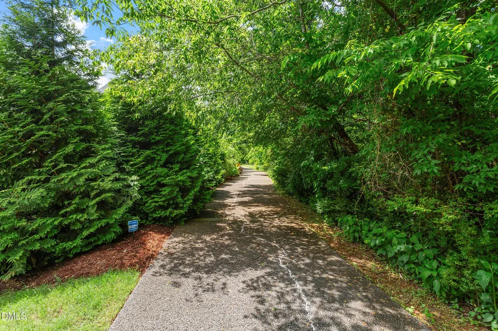 302 Jewell Drive Chapel Hill NC 27516