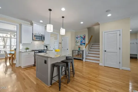 302 Jewell Drive Chapel Hill NC 27516