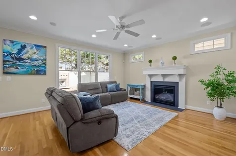 302 Jewell Drive Chapel Hill NC 27516