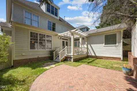 302 Jewell Drive Chapel Hill NC 27516