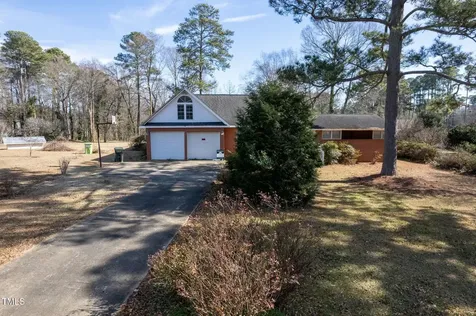 613 Powell Drive Raleigh NC 27606