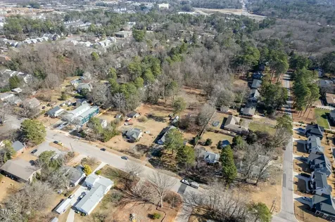 613 Powell Drive Raleigh NC 27606