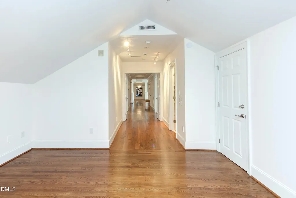 213 E Franklin Street Chapel Hill NC 27514